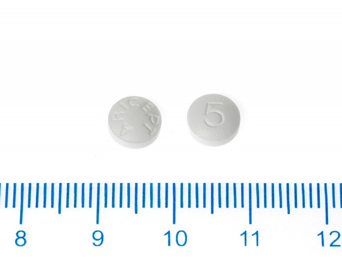 ARICEPT 5 mg COMPRIMIDOS RECUBIERTOS CON PELICULA , 50 comprimidos fotografía de la forma farmacéutica.