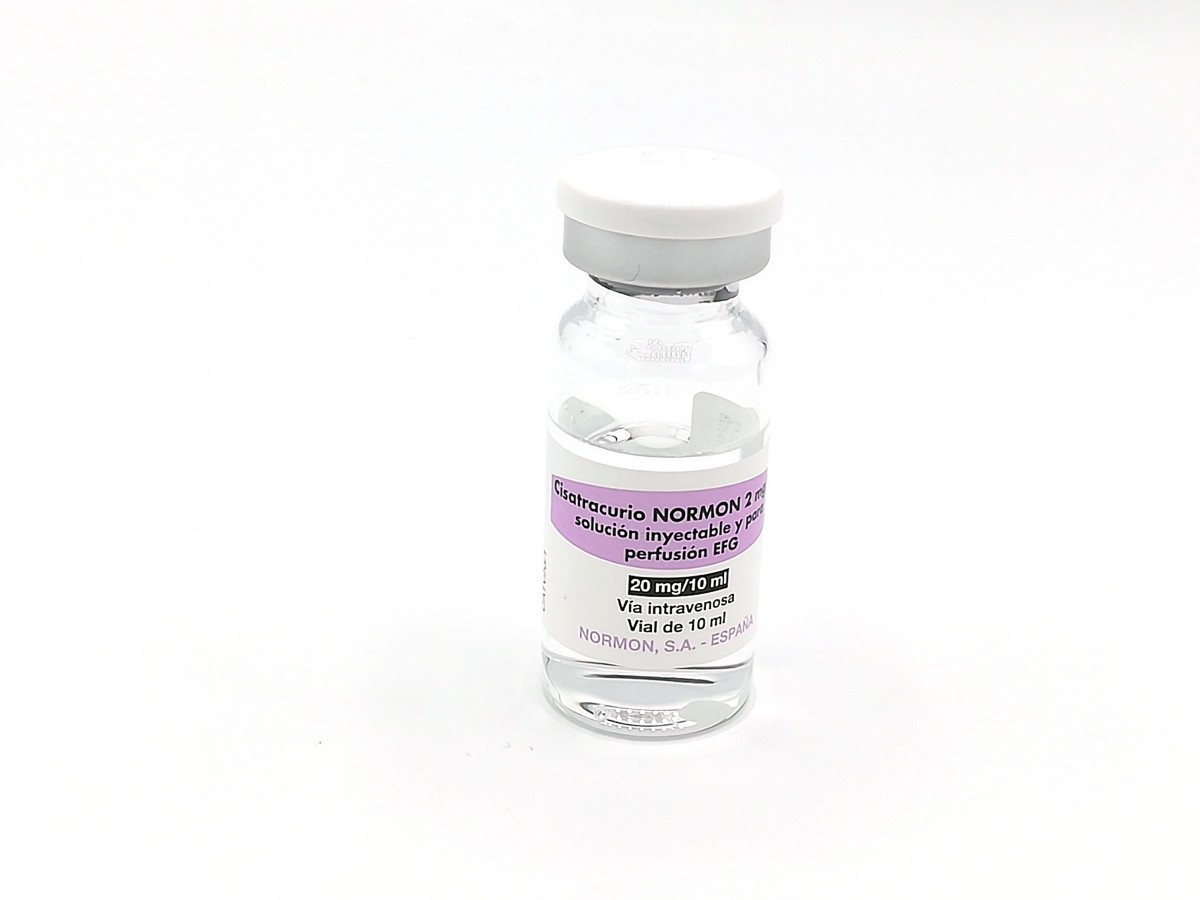 CISATRACURIO NORMON 2 mg/ml SOLUCION INYECTABLE Y PARA PERFUSION EFG , 5 viales de 5 ml fotografía de la forma farmacéutica.