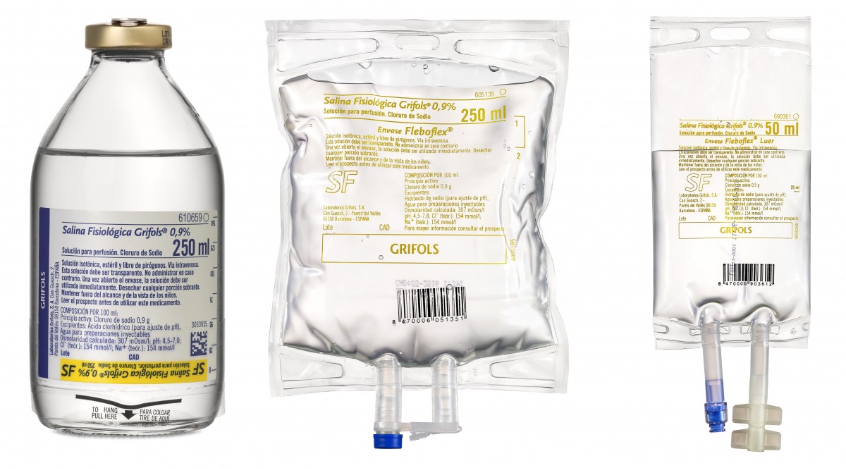 SALINA FISIOLOGICA GRIFOLS 0,9% SOLUCION PARA PERFUSION, 10 bolsas de 1000 ml  (FLEBOFLEX LUER) fotografía de la forma farmacéutica.