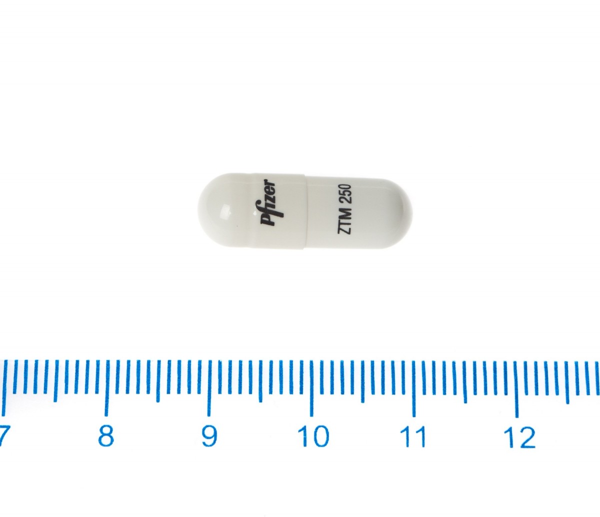 ZITROMAX 250 mg CAPSULAS DURAS, 6 cápsulas fotografía de la forma farmacéutica.