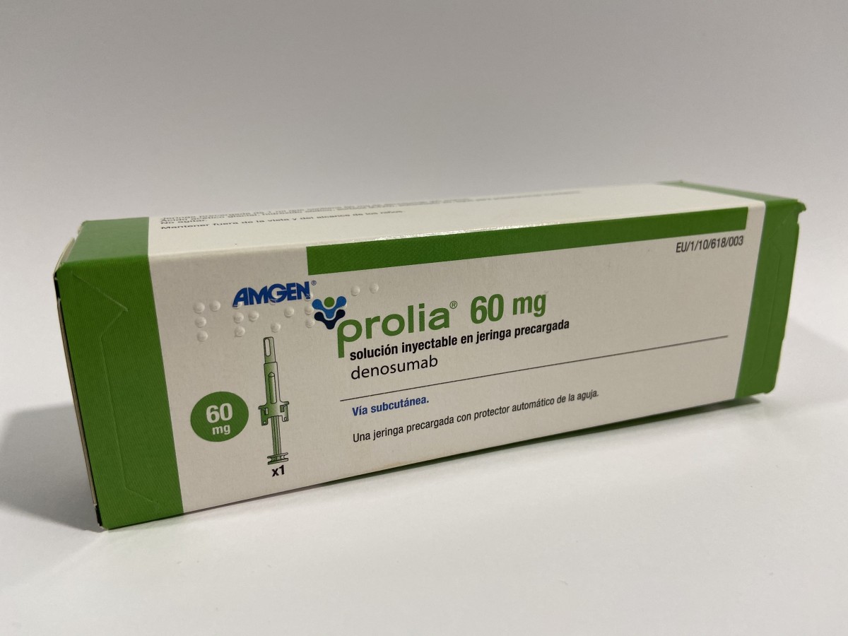 PROLIA 60 mg SOLUCION INYECTABLE EN JERINGA PRECARGADA, 1 jeringa precargada de 1 ml fotografía del envase.