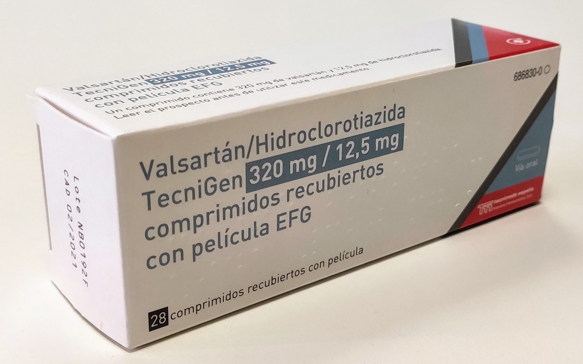 VALSARTAN/HIDROCLOROTIAZIDA TECNIGEN 320 mg/12,5 mg COMPRIMIDOS RECUBIERTOS CON PELICULA EFG, 28 comprimidos fotografía del envase.