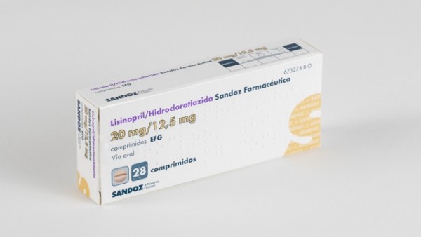 LISINOPRIL/HIDROCLOROTIAZIDA SANDOZ FARMACEUTICA 20/12.5 mg COMPRIMIDOS EFG , 28 comprimidos fotografía del envase.