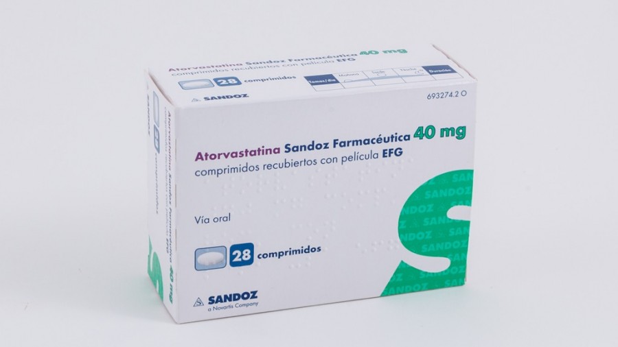 ATORVASTATINA SANDOZ FARMACEUTICA 40 mg COMPRIMIDOS RECUBIERTOS CON PELÍCULA EFG , 28 comprimidos fotografía del envase.