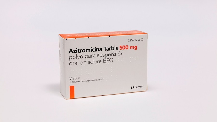 AZITROMICINA TARBIS 500 mg POLVO PARA SUSPENSION ORAL EN SOBRE EFG , 3 sobres fotografía del envase.