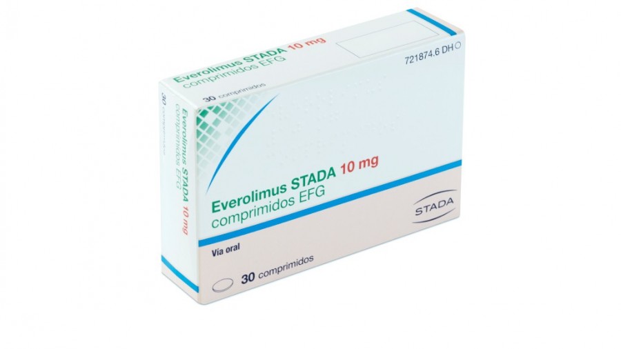 EVEROLIMUS STADA 10 MG COMPRIMIDOS EFG, 30 comprimidos fotografía del envase.