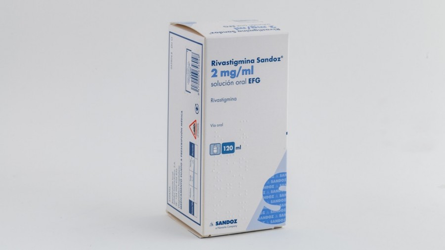 RIVASTIGMINA SANDOZ 2 mg/ml SOLUCION ORAL EFG, 1 frasco de 120 ml fotografía del envase.