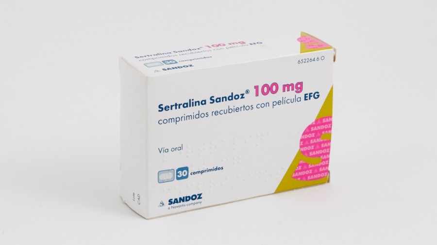 SERTRALINA SANDOZ 100 mg COMPRIMIDOS RECUBIERTOS CON PELICULA EFG, 30 comprimidos fotografía del envase.