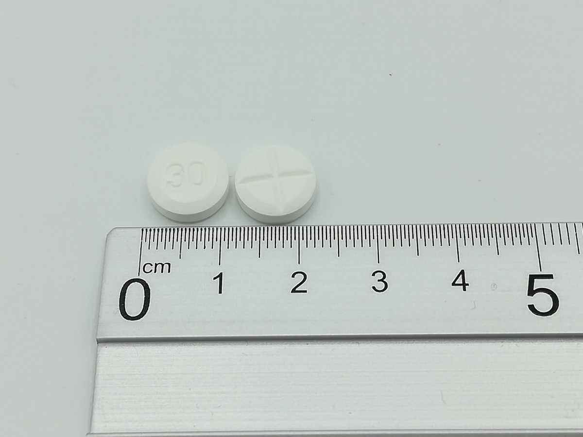 DEFLAZACORT NORMON 30 mg COMPRIMIDOS EFG, 10 comprimidos fotografía de la forma farmacéutica.