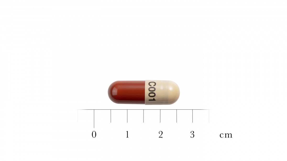 DUTASTERIDA/TAMSULOSINA STADAGEN 0,5 MG/0,4 MG CAPSULAS DURAS 30 cápsulas fotografía de la forma farmacéutica.