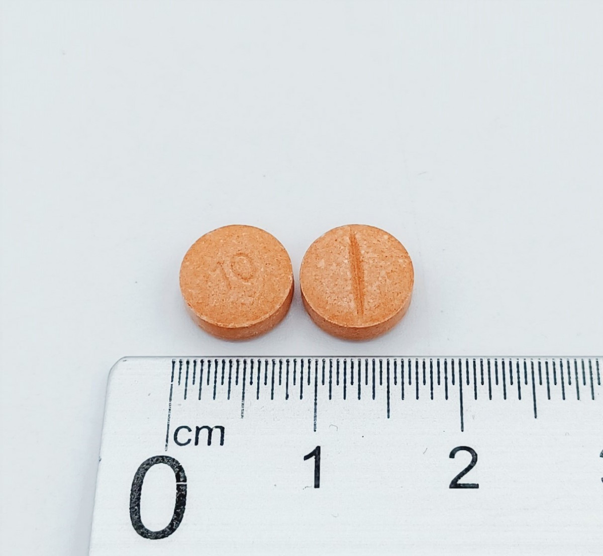 ENALAPRIL NORMON 10 MG COMPRIMIDOS EFG, 28 comprimidos fotografía de la forma farmacéutica.
