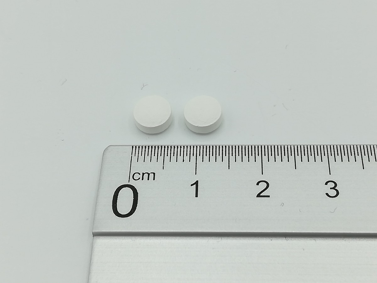 EXEMESTANO NORMON 25 mg COMPRIMIDOS RECUBIERTOS CON PELICULA EFG, 30 comprimidos fotografía de la forma farmacéutica.