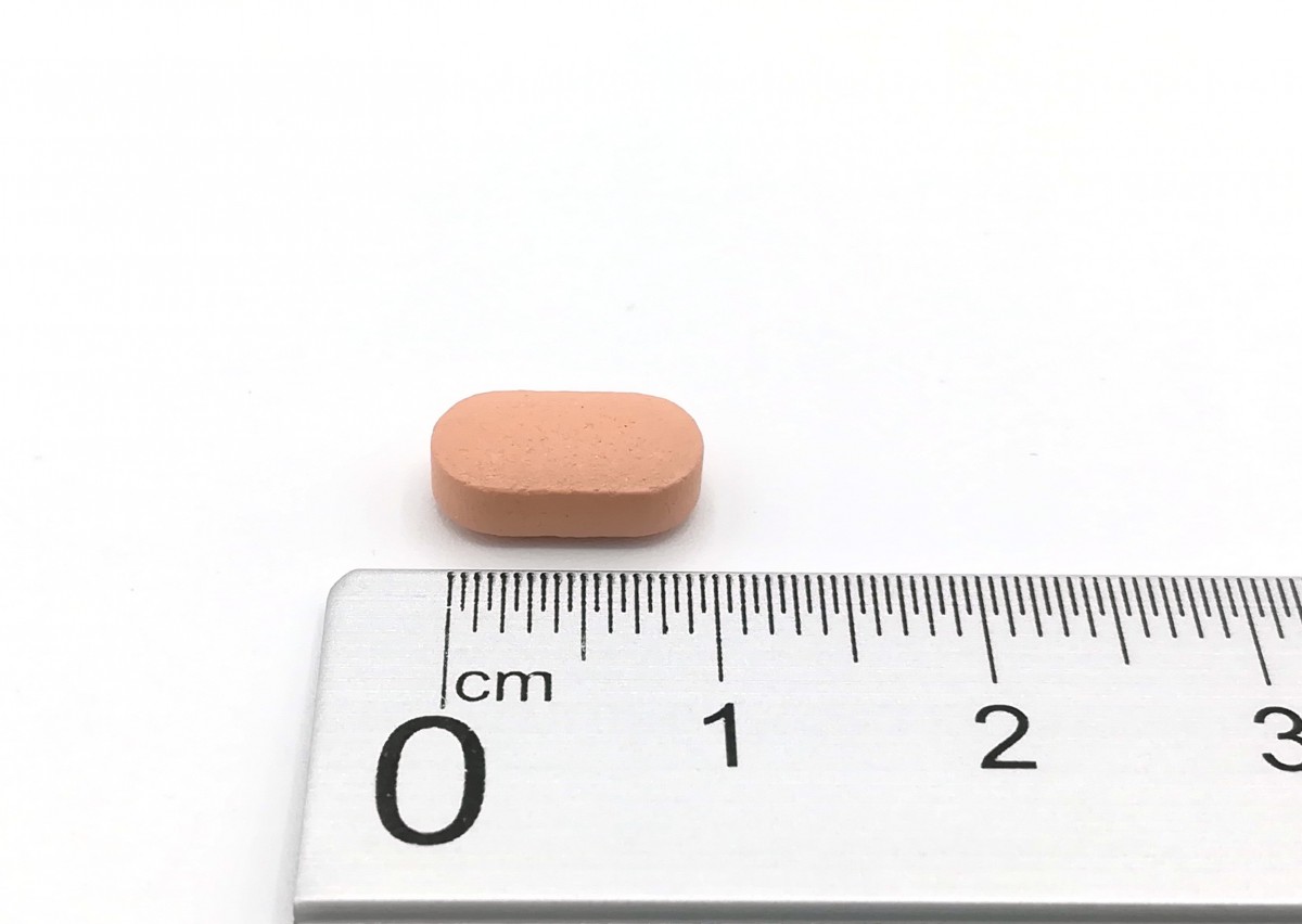 LAMIVUDINA NORMON 100 mg COMPRIMIDOS RECUBIERTOS CON PELICULA EFG , 28 comprimidos fotografía de la forma farmacéutica.
