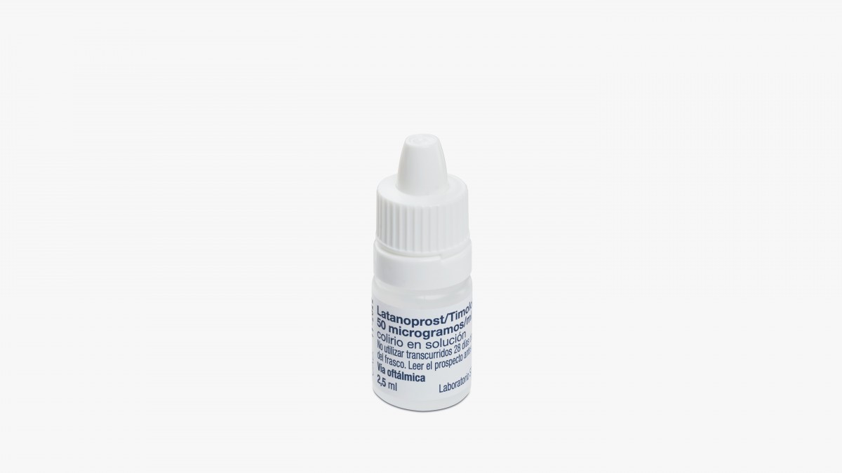 LATANOPROST/TIMOLOL STADA 50 microgramos/ml / 5 mg/ml COLIRIO EN SOLUCION , 1 frasco de 2,5 ml fotografía de la forma farmacéutica.