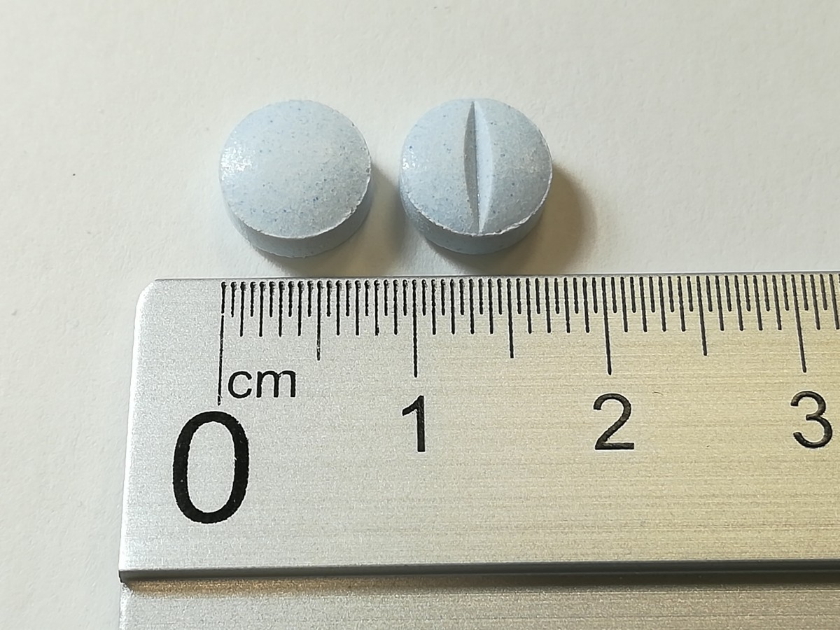 LOVASTATINA NORMON 20 mg COMPRIMIDOS EFG, 28 comprimidos fotografía de la forma farmacéutica.
