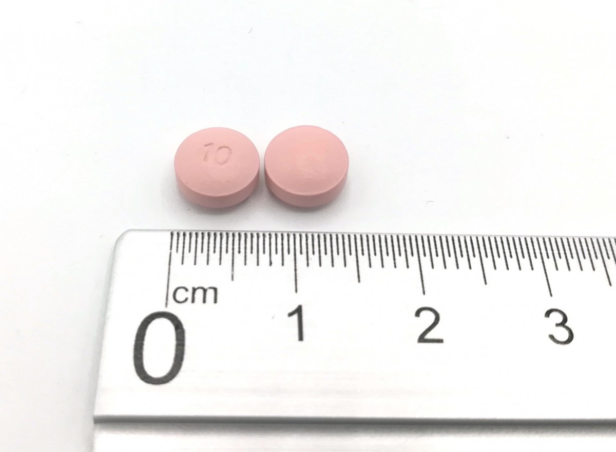 ROSUVASTATINA NORMON 10 MG COMPRIMIDOS RECUBIERTOS CON PELICULA EFG, 28 comprimidos fotografía de la forma farmacéutica.