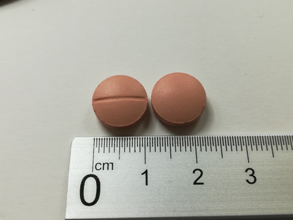 SIMVASTATINA NORMON 40 mg COMPRIMIDOS RECUBIERTOS CON PELICULA EFG, 28 comprimidos fotografía de la forma farmacéutica.