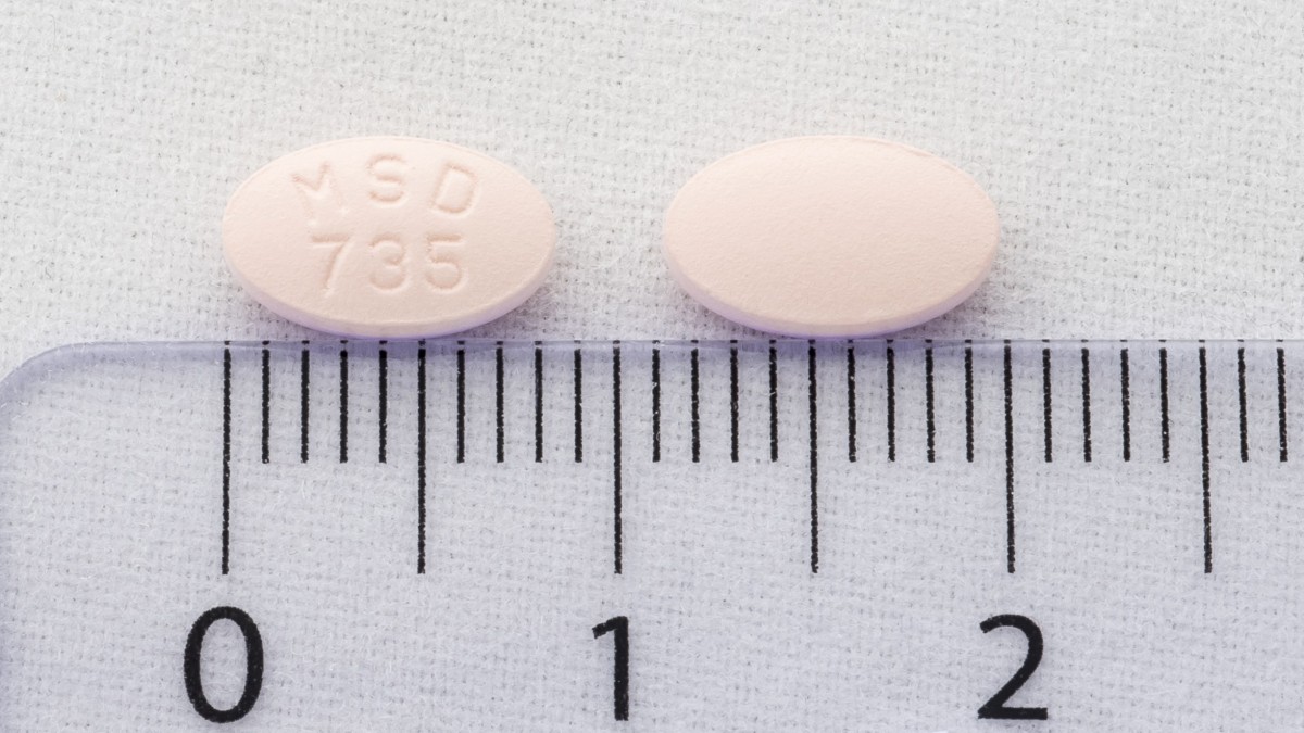 ZOCOR 10 mg COMPRIMIDOS RECUBIERTOS CON PELICULA , 500 comprimidos fotografía de la forma farmacéutica.