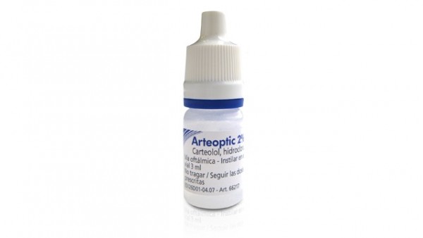 ARTEOPTIC 2% COLIRIO DE LIBERACION PROLONGADA , 1 frasco de 3 ml fotografía de la forma farmacéutica.