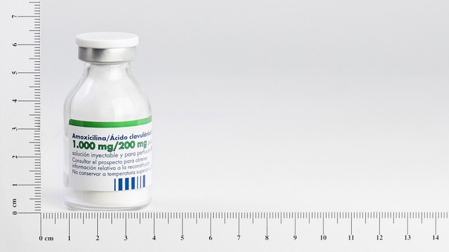 AMOXICILINA/ACIDO CLAVULANICO SANDOZ 1000  mg/200 mg POLVO PARA SOLUCION INYECTABLE Y PARA PERFUSION EFG,10 viales fotografía de la forma farmacéutica.
