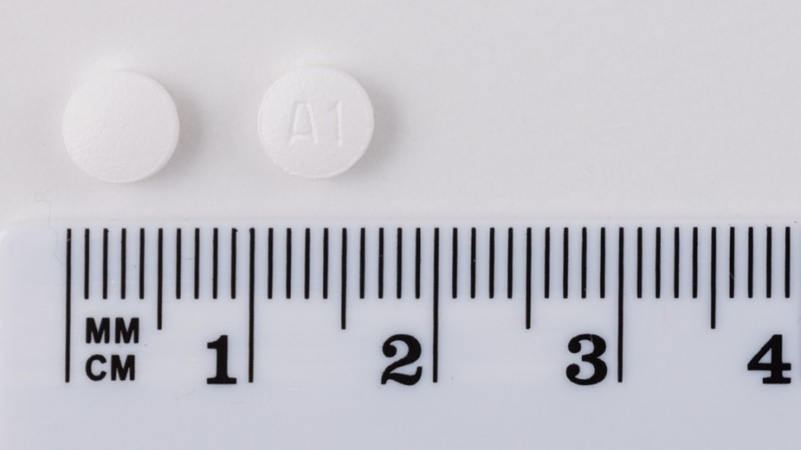 ANASTROZOL SANDOZ 1 MG COMPRIMIDOS RECUBIERTOS CON PELÍCULA EFG , 28 comprimidos fotografía de la forma farmacéutica.