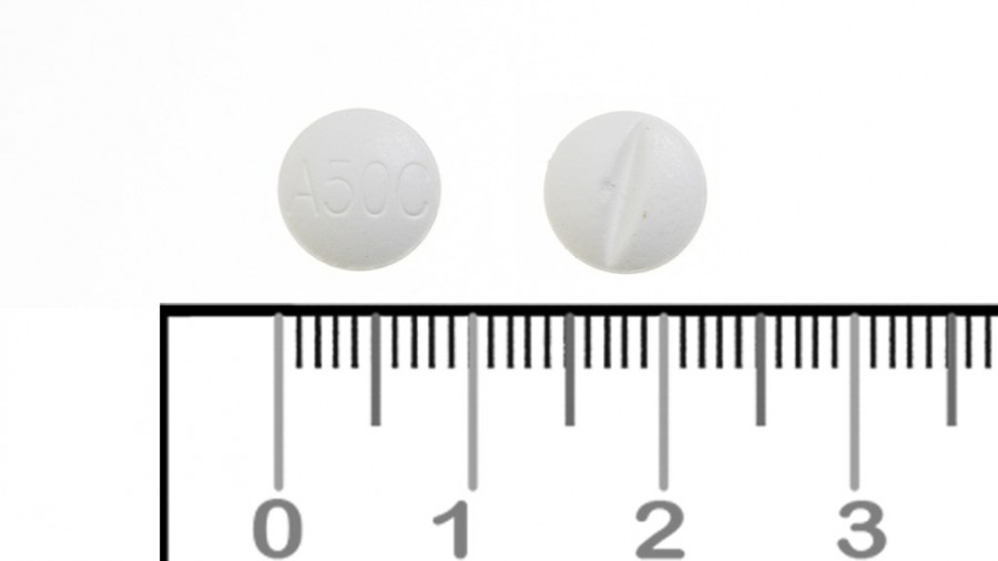 ATENOLOL CINFA 50 mg COMPRIMIDOS EFG , 30 comprimidos fotografía de la forma farmacéutica.