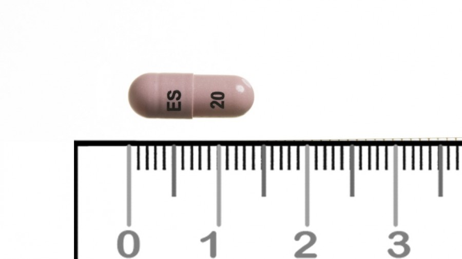ESOMEPRAZOL CINFA 20 MG CAPSULAS DURAS GASTRORRESISTENTES EFG, 56 cápsulas (Blister) fotografía de la forma farmacéutica.