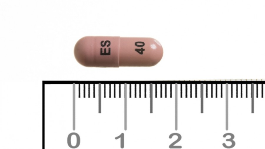 ESOMEPRAZOL CINFA 40 MG CAPSULAS DURAS GASTRORRESISTENTES EFG, 56 cápsulas (Blister) fotografía de la forma farmacéutica.