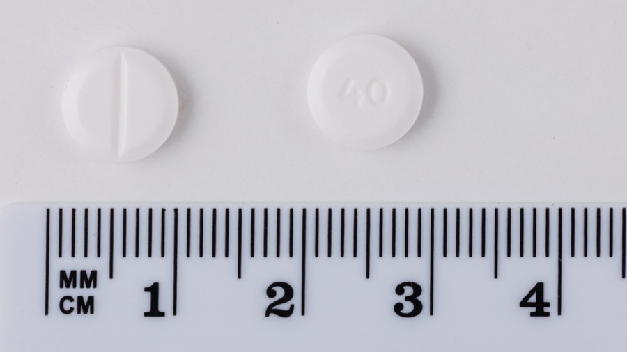 MONONITRATO DE ISOSORBIDA SANDOZ 40 mg COMPRIMIDOS EFG , 40 comprimidos fotografía de la forma farmacéutica.