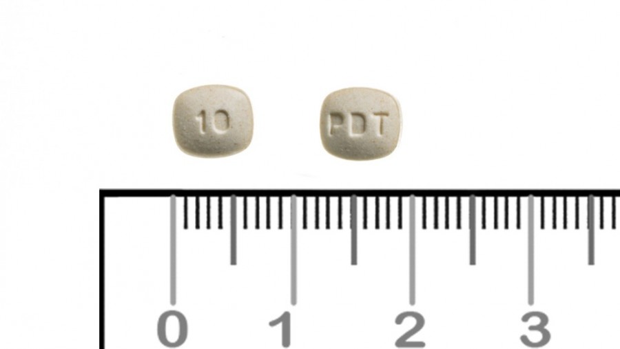 PRAVASTATINA CINFAMED 10 mg COMPRIMIDOS EFG, 28 comprimidos fotografía de la forma farmacéutica.