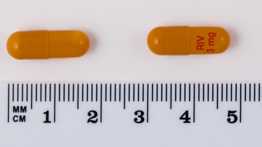 RIVASTIGMINA SANDOZ 3 mg CAPSULAS DURAS EFG, 112 cápsulas fotografía de la forma farmacéutica.