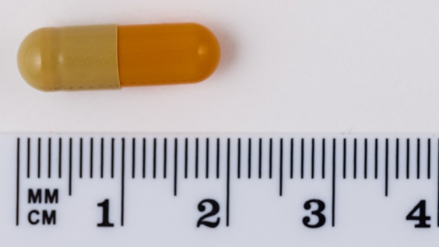TAMSULOSINA SANDOZ 0,4 mg CAPSULAS DE LIBERACION MODIFICADA EFG, 30 cápsulas fotografía de la forma farmacéutica.