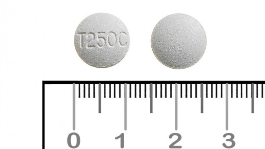 TICLOPIDINA CINFA 250 mg COMPRIMIDOS RECUBIERTOS EFG, 50 comprimidos fotografía de la forma farmacéutica.